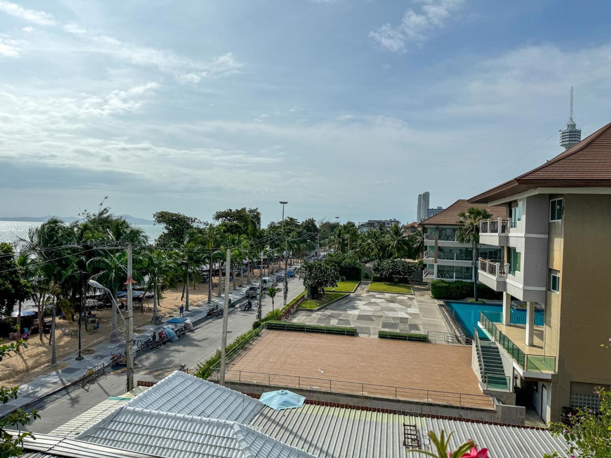Hotel Bbhouse Pattaya Exterior foto